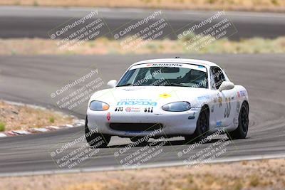 media/May-31-2025-CalClub SCCA (Sat) [[2c1a04e1ee]]/Qualifying/Group 5/Turn 4/